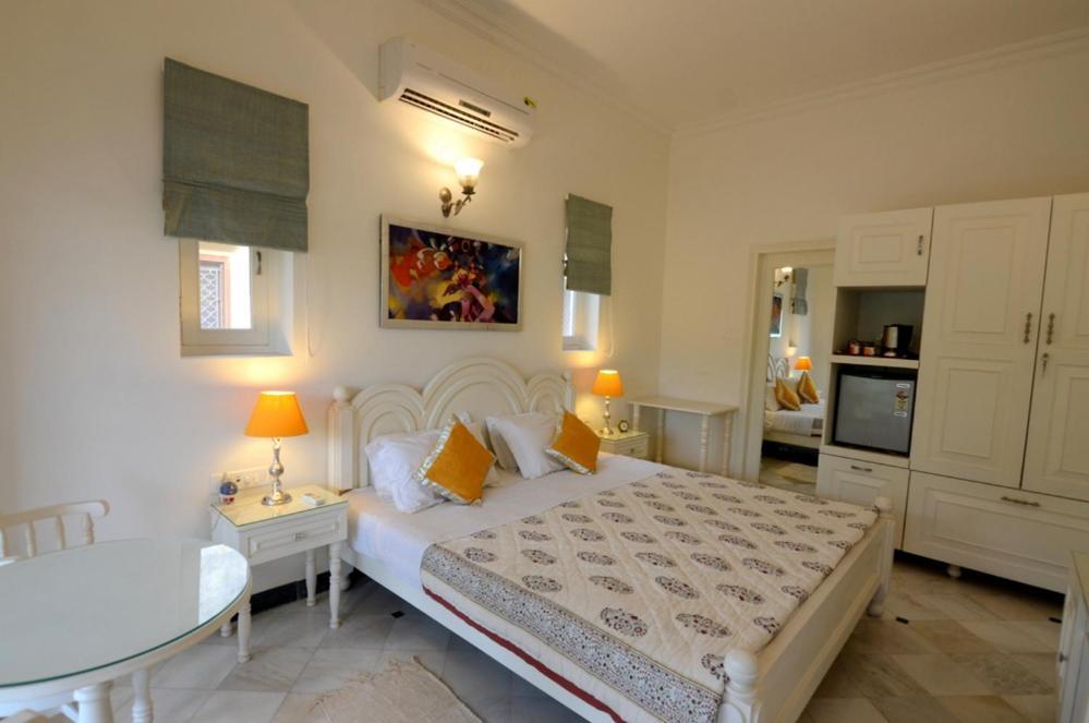 Aashray Apartment Varanasi Bagian luar foto