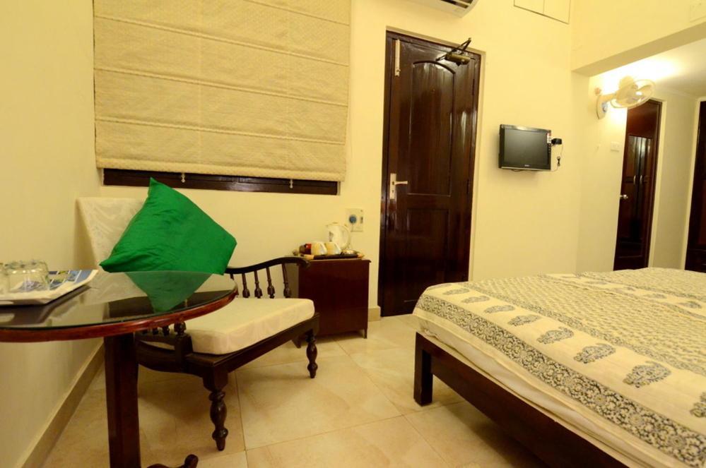 Aashray Apartment Varanasi Bagian luar foto